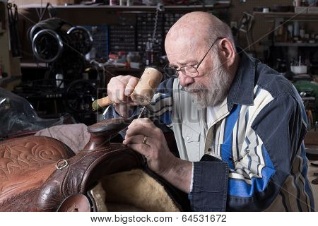 Saddle Repair