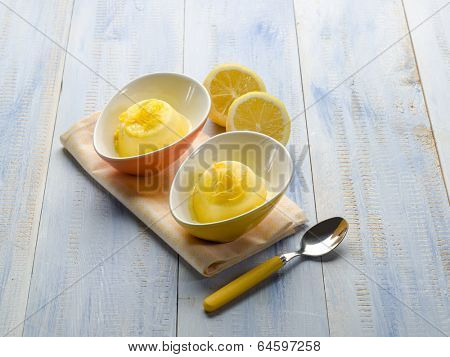 lemon ice cream