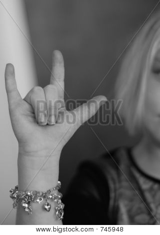 손