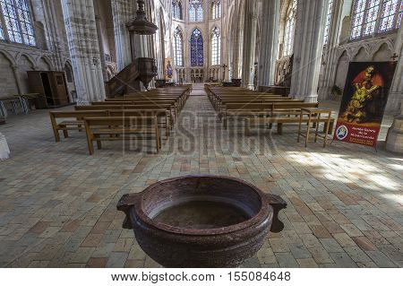 Saint-sulpice-de-favieres Church, Essonne, France