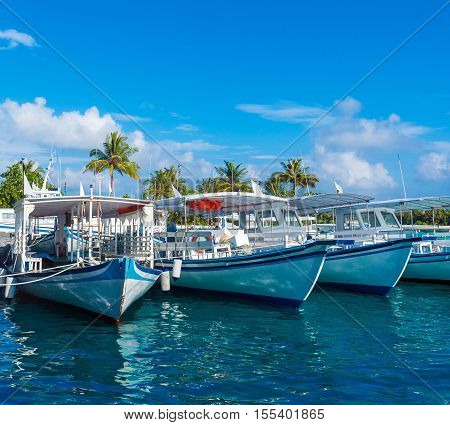 Parking Traditional Dhoni Boats, Maldives