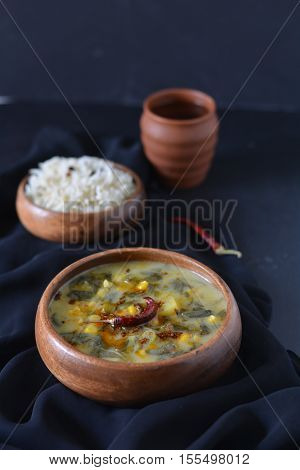 Spinach and lentil curry- healthy and fresh food