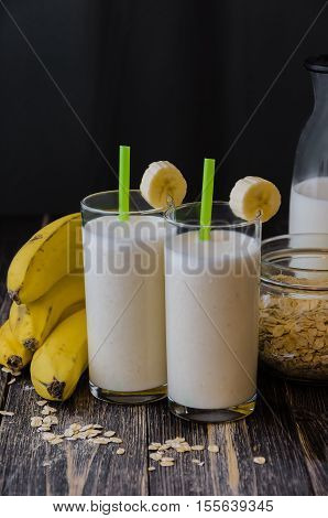 Banana Smoothie With Oatmeal ,vegetarian Breakfasts