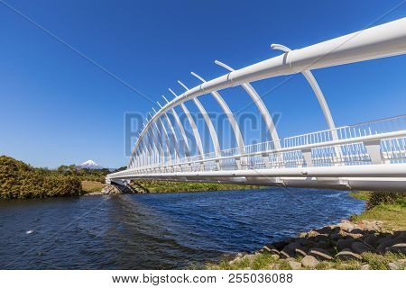 Te Rewa Rewa Bridge New Plymouth New Zealand