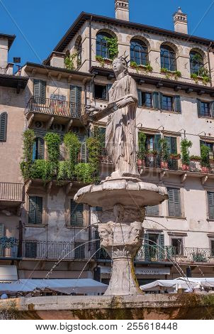 Verona, Italy - 06 May 2018: Madonna Verona Fountain On The Piazza Delle Erbe In Verona