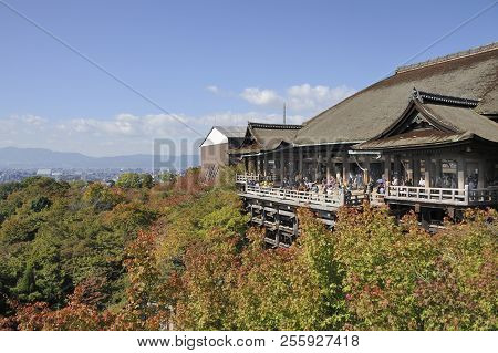 Kyoto, Japan - November 4,2014: People Pray At Main Hall Of Kiyomizu-dera Temple. Veranda Of Main Ha