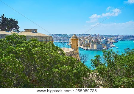 The Scenicgardens At Valletta Fortress, Malta