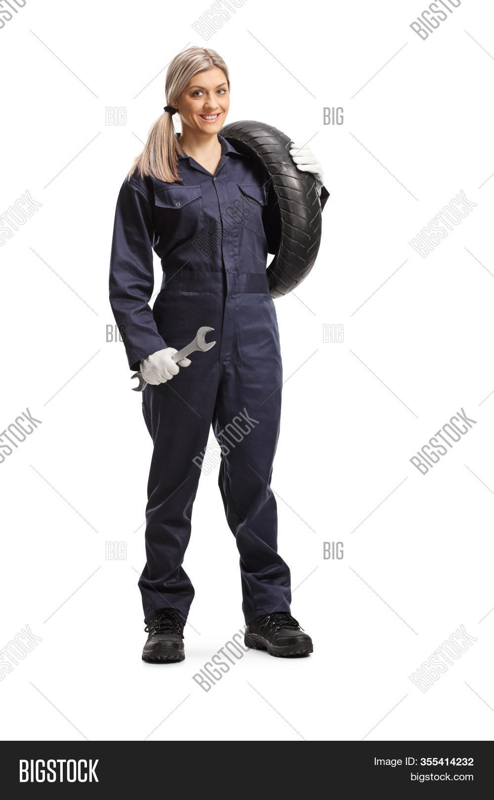 Female Autofellatio