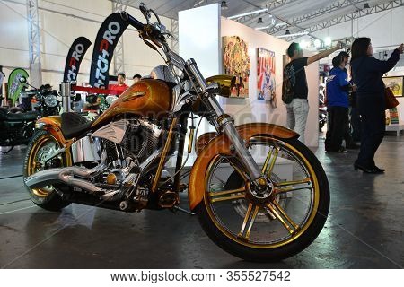 Pasig, Ph - Mar. 7: Orange Harley Davidson Motorcycle At 2nd Ride Ph On March 7, 2020 In Pasig, Phil