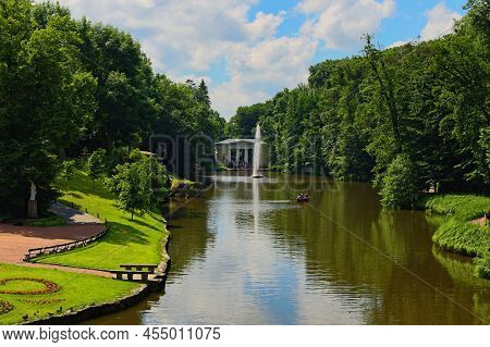 Uman, Ukraine-july 19, 2022:picturesque Landscape View Of Arboretum Sofiyivsky Park. View Of The Ass
