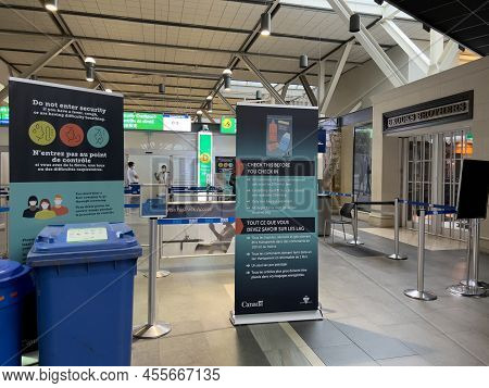 Vancouver, Canada - January 15,2022: Security Checkpoint At Vancouver International Airport(yvr)
