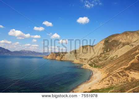 Straße von Kertsch Bergen und dem Meer.
