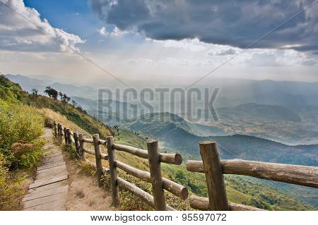 Walk way to view point on the mountain