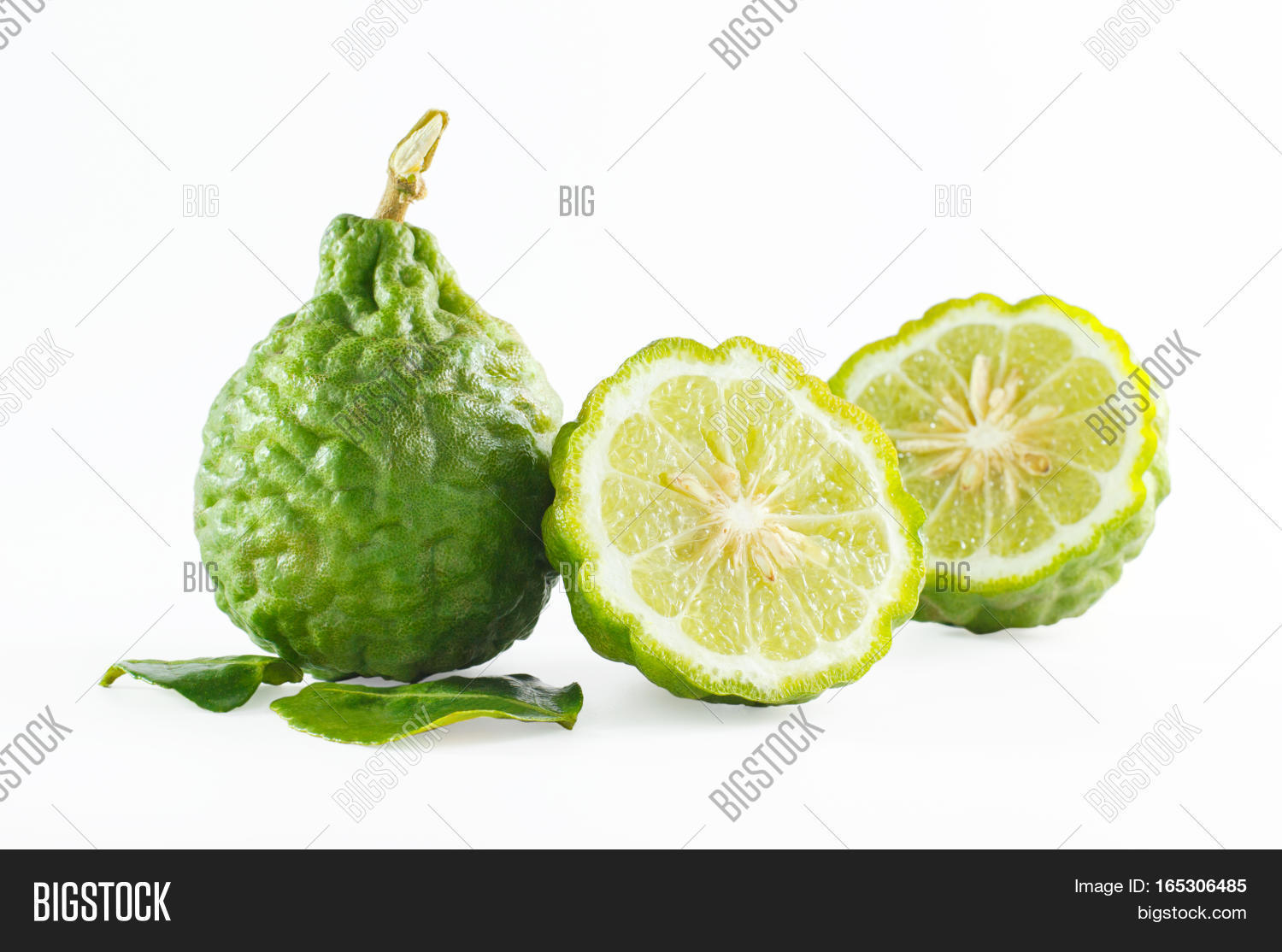 Бергамот цитрус. Бергамот на что похож. Бергамот. Бергамот на что похож. Померанец бергамот.