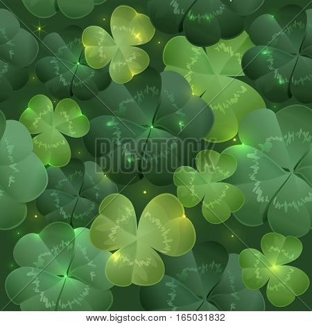 Green lush leaves clover seamless pattern. Illustration in vector format