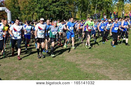 Verneuil sur Seine France - october 22 2016 : the second Championship of nordic walking of France