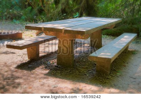HDR piknik-pöydän Pehmeäpiirto tausta