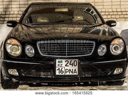 Kazakhstan, Ust-Kamenogorsk, 9 january, 2017: Mercedes-Benz W211 E-class, front view