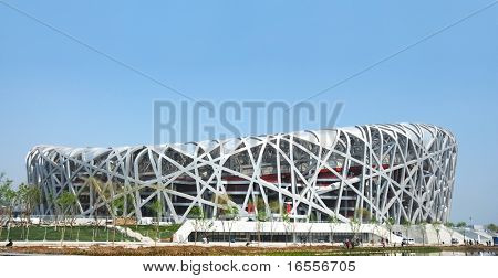 Peking - 26 APRIL: het belangrijkste stadion (birdnest) is klaar voor de Olympische spelen van Peking 2008 (8 augustus, 2