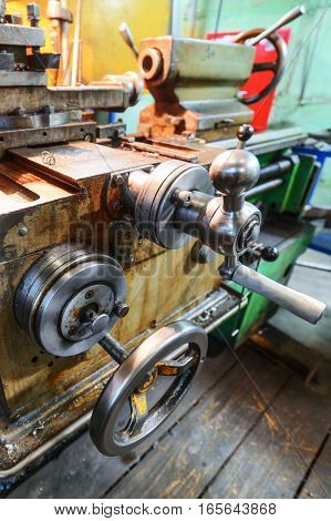 Mechanical Wheel Carriage Control.