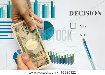 Female gave the money to business man for curruption in the decision