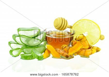 Asian Skincare Therapy From Nature With Aloe Vera Gel, Curmin, Lamon Juice And Honey.