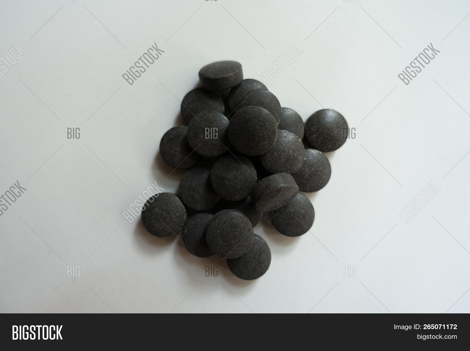 Fistful Round Black Image & Photo (Free Trial) | Bigstock