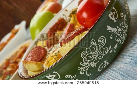 Hungarian  Rakott Krumpli
