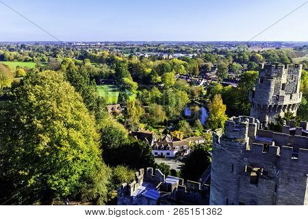 Warwick, Uk - October 21: Aerial View Of Warwick Castle - Caesars Tower On October 21, 2018 In Warwi