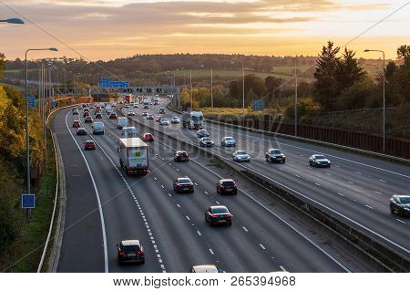 London, Uk - October 18, 2018: Evening Heavy Traffic On Busiest British Motorway M25