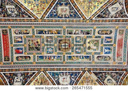 Sienna, Italy - April 24, 2018: Frescos On The Ceiling Of The Duomo In Siena Also Known As The Metro