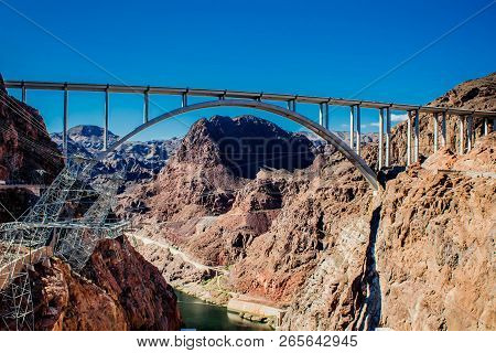 Mike O'callaghan–pat Tillman Memorial Bridge Between Nevada And Arizona