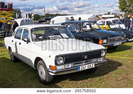 Tartu-september 29: Volga Gaz 24-10 At The Tartu Motoshow On September 29, 2018 In Tartu, Estonia