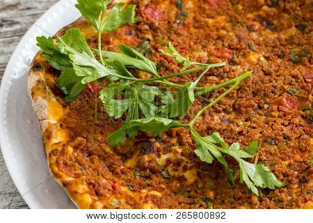 Traditional Turkish Foods; Turkish Pita Pizza (lahmacun)
