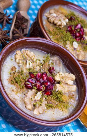 The Oldest Dessert In The World,asure Or Ashura(noah Pudding)traditional Dessert To Serve On The 10T