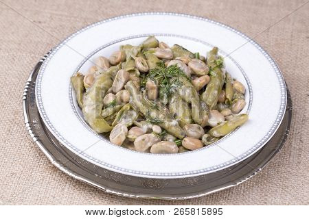 Turkish Food Broad Beans, Dill And Olive Oil / Zeytinyagli Bakla.