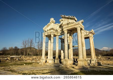 The Temple Of Aphrodite In Aphrodisias Turkey (aydin / Turkey)