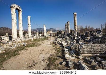 The Temple Of Aphrodite In Aphrodisias Turkey (aydin / Turkey)