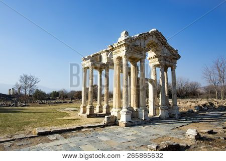 The Temple Of Aphrodite In Aphrodisias Turkey (aydin / Turkey)
