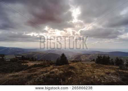 The Mourning Of The Top Of The Mountain In Bad Weather.