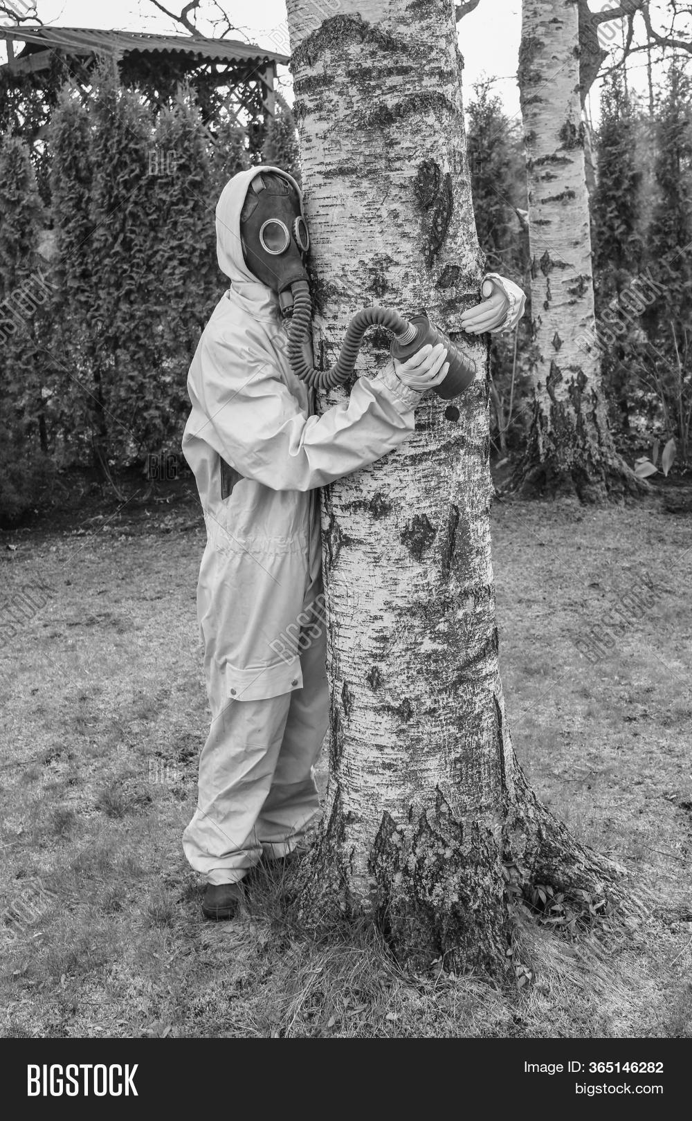 Portrait Man Gas Mask Image & Photo (Free Trial) Bigstock