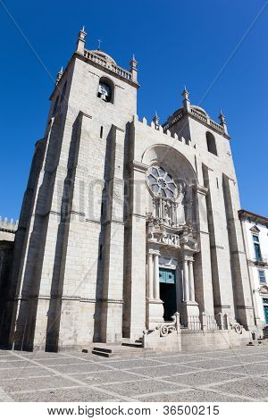 Catedral de Santa Clara, no Porto, Portugal