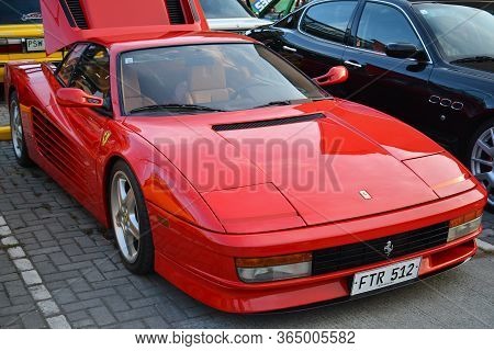Quezon City, Ph - Apr 13 - Ferrari Testarossa At Rev Up Car Show On April 13, 2019 In Quezon City, P