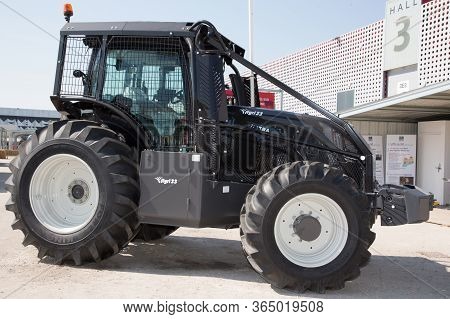 Bordeaux , Aquitaine / France - 10 30 2019 : Valtra Tractor On Display Farmers Show