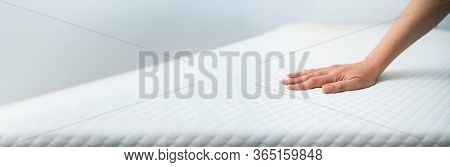Memory Foam Mattress Or Topper. Choosing Bed In Store