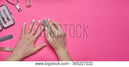 Overgrown Nails With An Old Cracked Gel Polish. Self-removal Of Old Gel Polish From Nails With A Nai