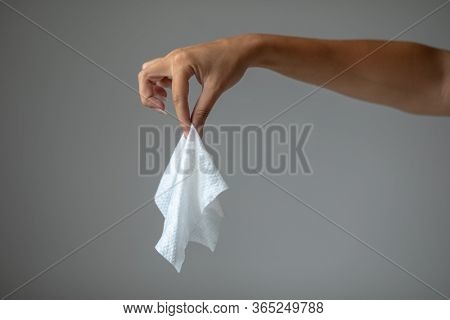Wet Wipes Should be Thrown in the Trash - not in the sawer