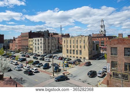 Lawrence, Ma, Usa - Apr. 24, 2019: Historic Buildings On Methuen Street At Appleton Street With City