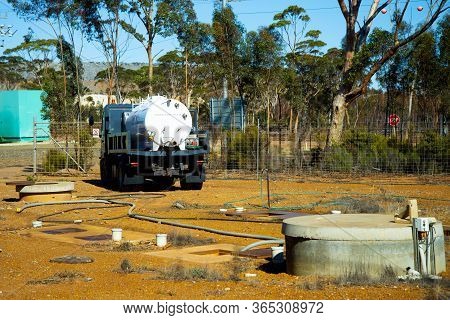 Industrial Waste Disposal In Sewers - Australia