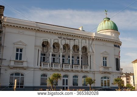 Llandudno, Uk : May 6, 2019: Dylans Restaurant Occupies The Former Washington Hotel In Llandudno.
